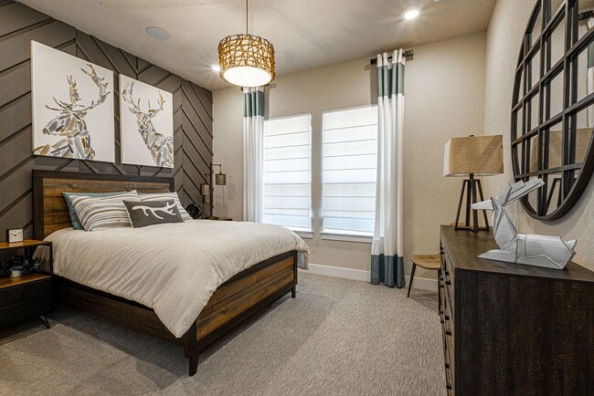 Building Photo - 217 Northcrest Dr