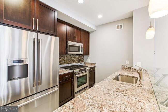 Building Photo - 3404 13th St NW