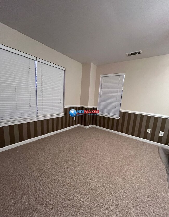 Building Photo - 4066 Parkway Cir NW
