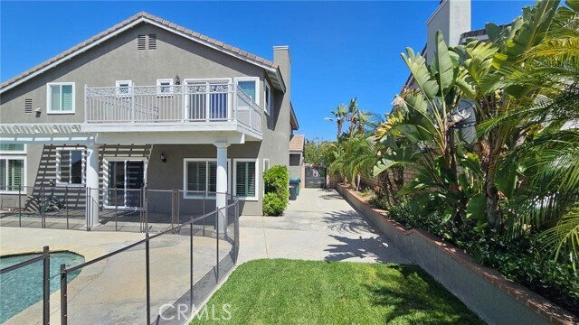 Building Photo - 2938 S Buena Vista Ave