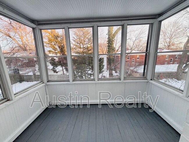 Building Photo - 1132 Ralph Terrace