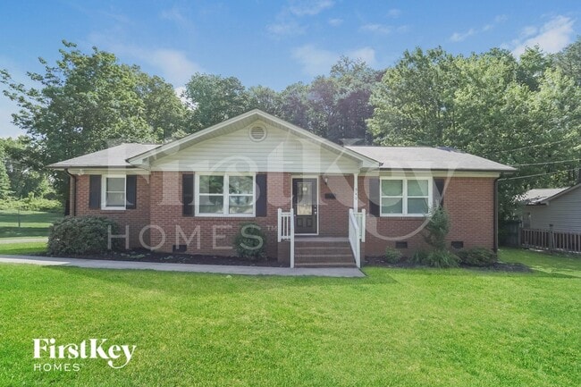 Building Photo - 940 Ridgeway Dr