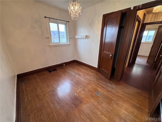 Building Photo - 102 Francis Ave