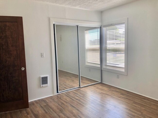 Building Photo - 3 Bedroom 1 Bath Country Home