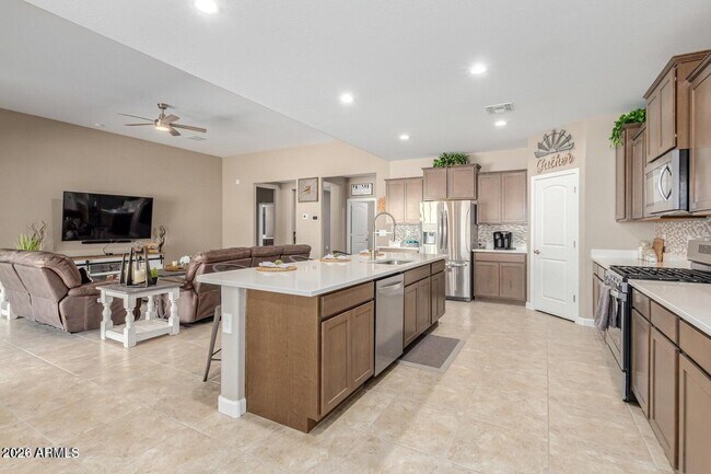 Building Photo - 30916 W Verde Ln