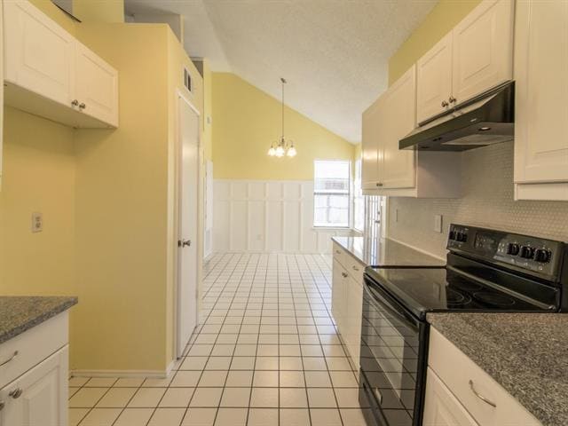 Building Photo - 1520 Mayflower Dr