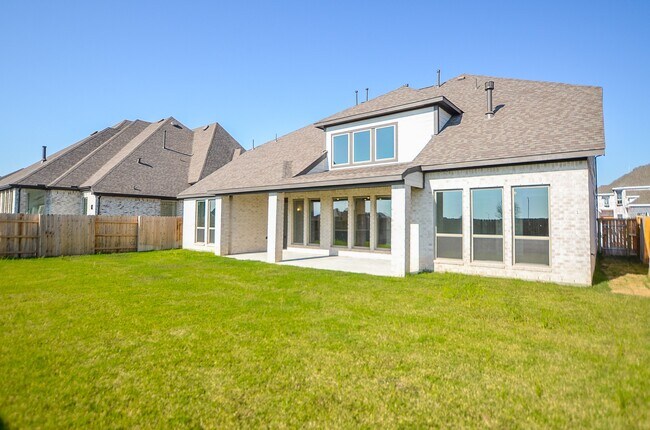 Building Photo - 7610 Blue Finch Ln