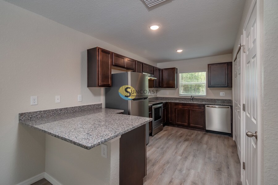 Building Photo - 9373 N Mendoza Way