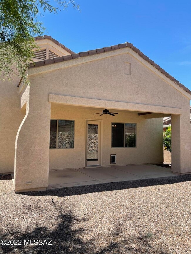 Building Photo - 5320 W Christmas Cholla St