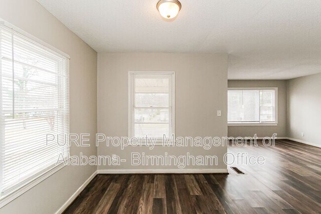 Building Photo - 6121 Court M