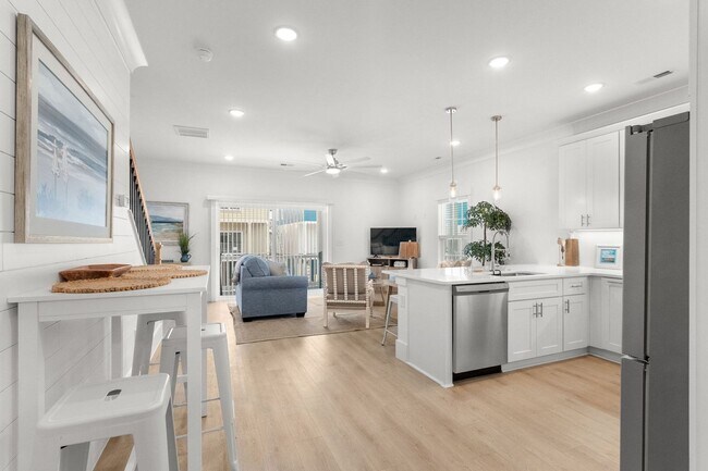 Building Photo - 2310 Seaseeker Ln