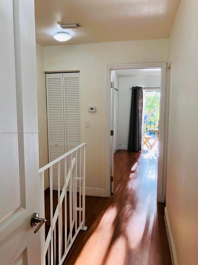 Building Photo - 6660 SW 130th Ave