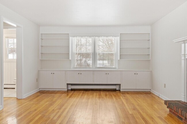 Building Photo - 20 Lovell St