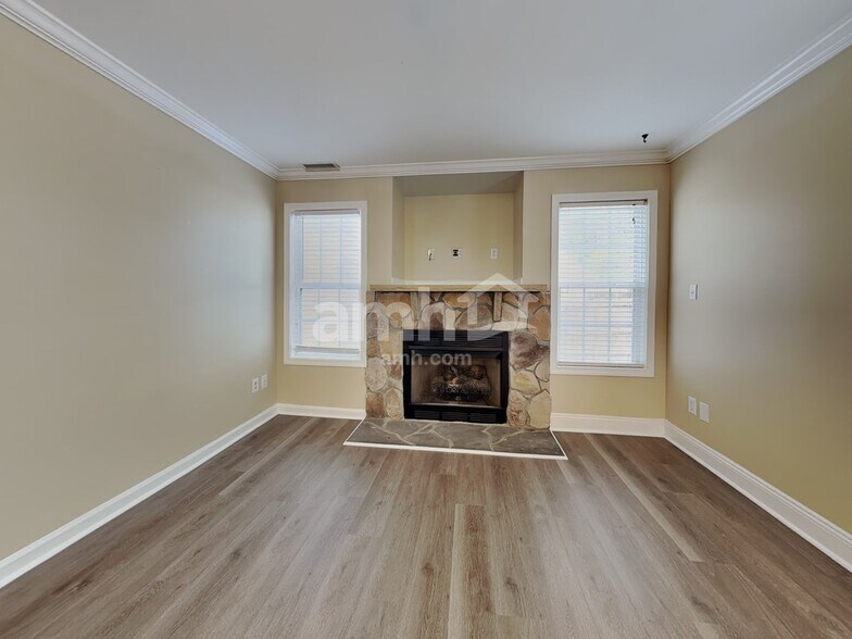 Building Photo - 3712 Cashew Dr
