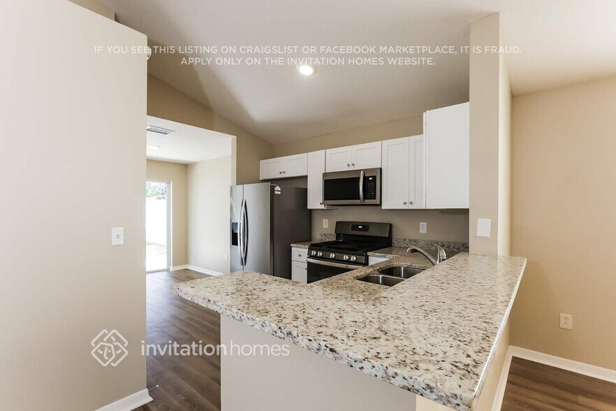 Building Photo - 5723 Tanagerlake Rd