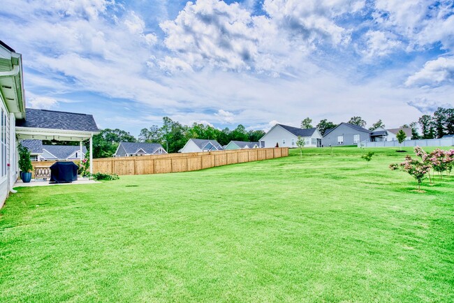 Building Photo - Beautiful home in Greer