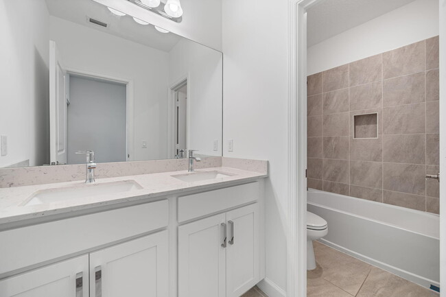 Building Photo - 3270 Dunning Dr