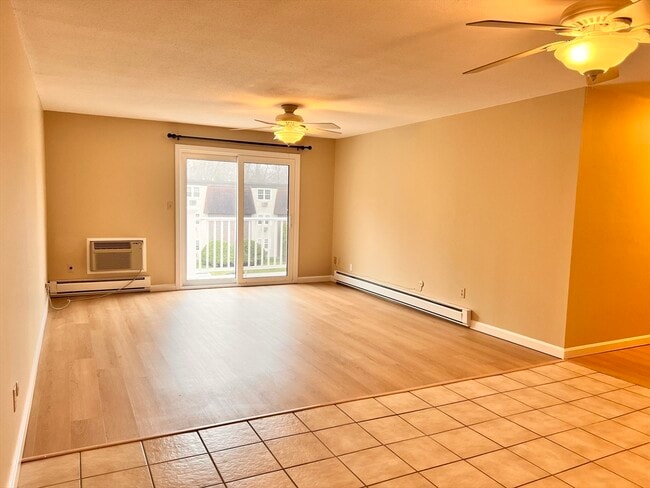 Building Photo - 180 Main St