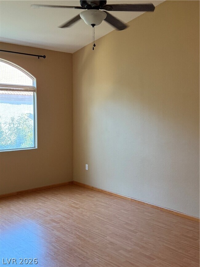 Building Photo - 700 Carnegie St