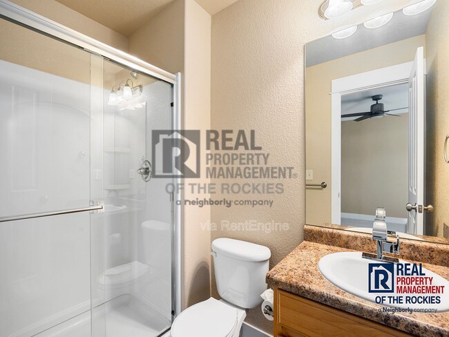 Building Photo - 632 Ebon Pica St