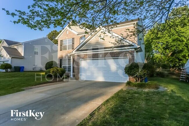 Building Photo - 111 Vance Crescent Dr