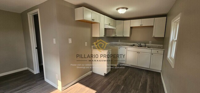 Building Photo - 2804-2806 Raible Ave.