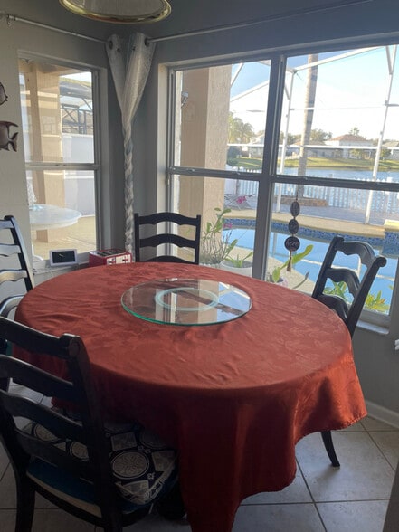 Building Photo - 1555 Harrier Dr