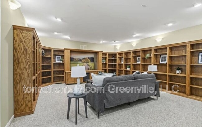 Building Photo - 1016 Old Boiling Springs Rd