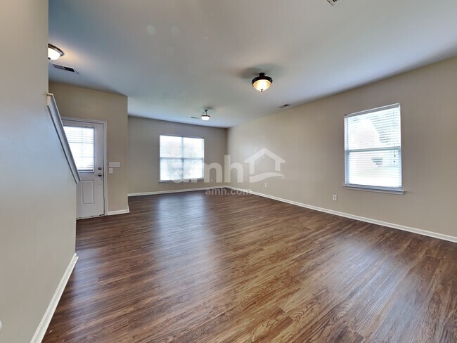 Building Photo - 400 Stoney Field Dr