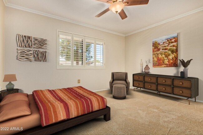 Building Photo - Your Oasis Awaits!