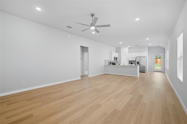 Building Photo - 908 Pne Bch Dr