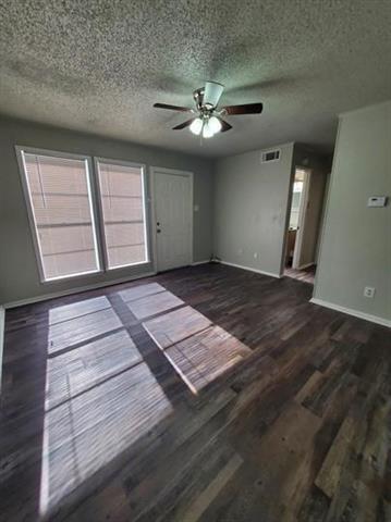 Building Photo - 400 Bill Bradford Rd