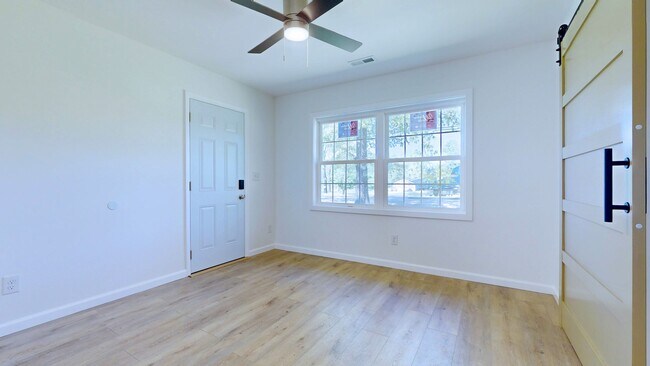 Building Photo - 2506 Byington Beaver Ridge Rd