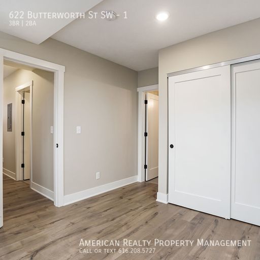 Building Photo - 622 Butterworth St SW