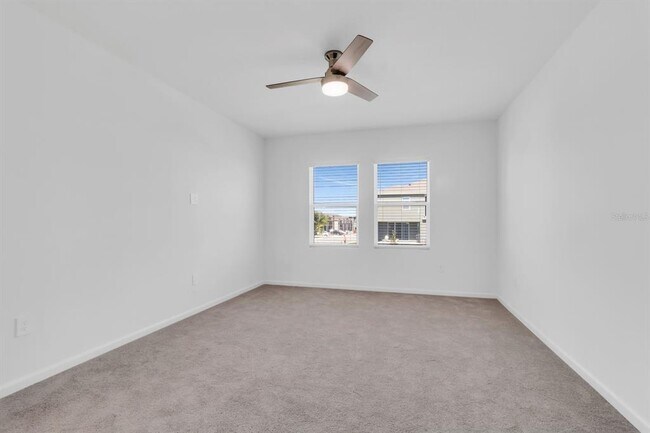 Building Photo - 2803 Maloof Dr