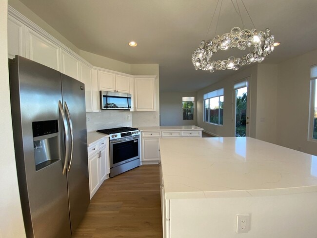 Building Photo - Gorgeous 4 Bedroom Carlsbad Home With A Stunning View and Solar!