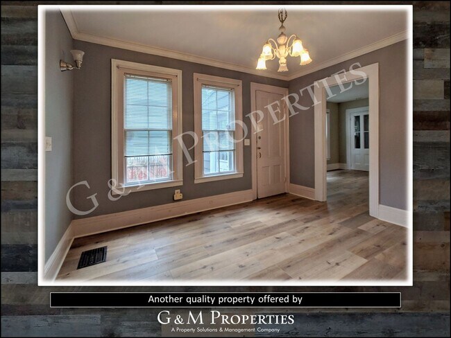Building Photo - 3-Bedroom Rental Home: South Wedge Neighborhood!