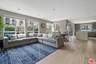 Building Photo - 12534 W Fielding Circle