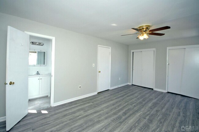 Building Photo - 1 Orchid Ct