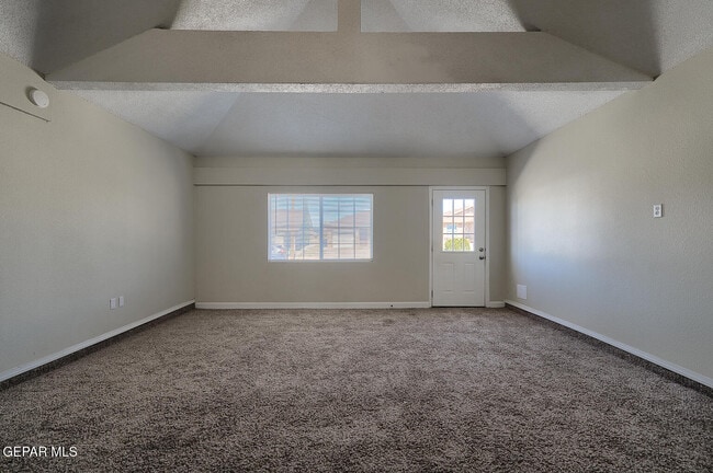 Building Photo - 12110 Sal Rasura Ct