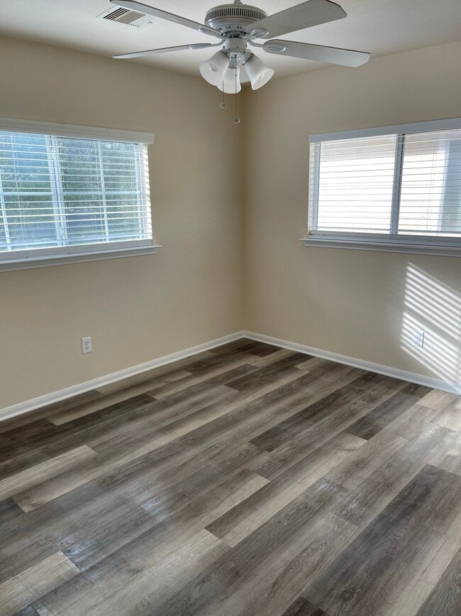 Building Photo - 1755 Nichole Woods Dr