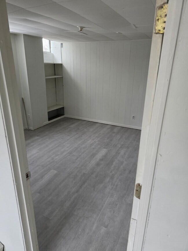 Primary Photo - 1815 Cleveland Ave