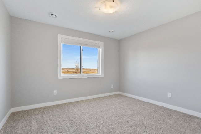 Building Photo - 168 Stonelake Dr SE