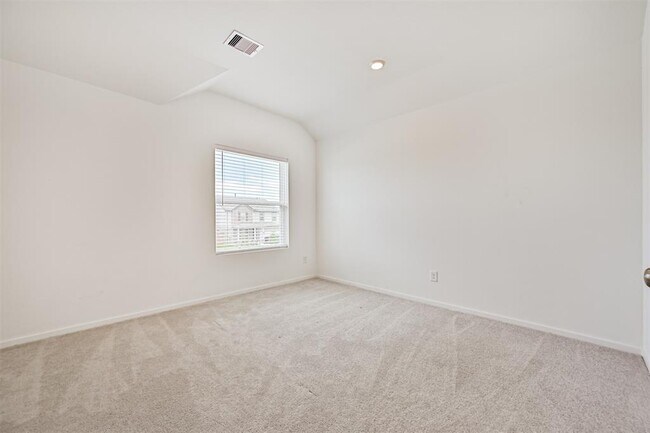 Building Photo - 2710 Meridian Spgs Dr