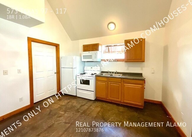 Building Photo - 573 TX-97
