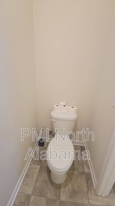 Building Photo - 13030 Lantern Pointe Wy