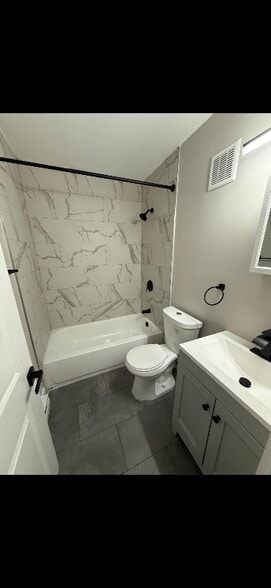 Building Photo - 319 Columbia Ave