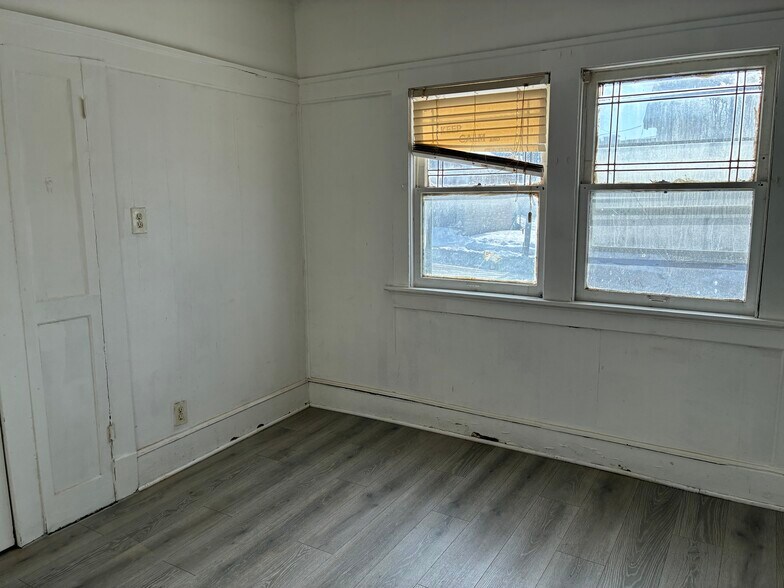 Bedroom 1 - 3700 N 15th St