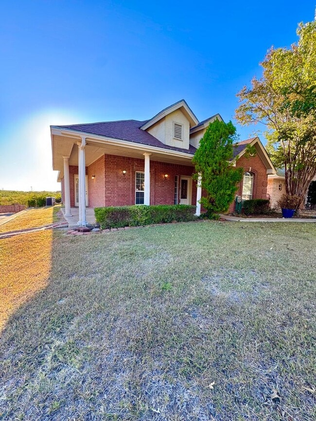 Primary Photo - NOW AVAILABLE - Beautiful Patio Home in Southridge!!