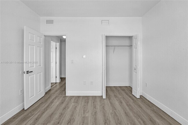 Building Photo - 7210 NW 174th Terrace